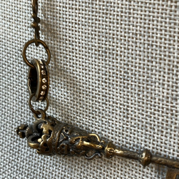 Cupcake Girl Necklace - Picture 5 of 8